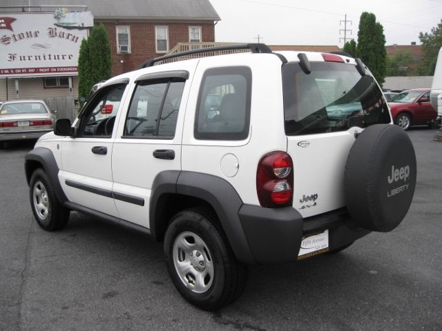 2007 Jeep Liberty Elk Conversion Van