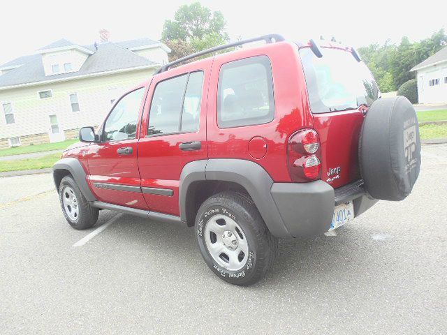 2007 Jeep Liberty Elk Conversion Van