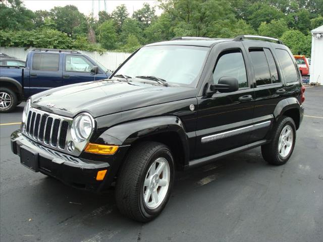 2007 Jeep Liberty SLT 25