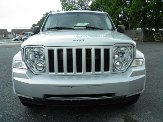 2008 Jeep Liberty Elk Conversion Van