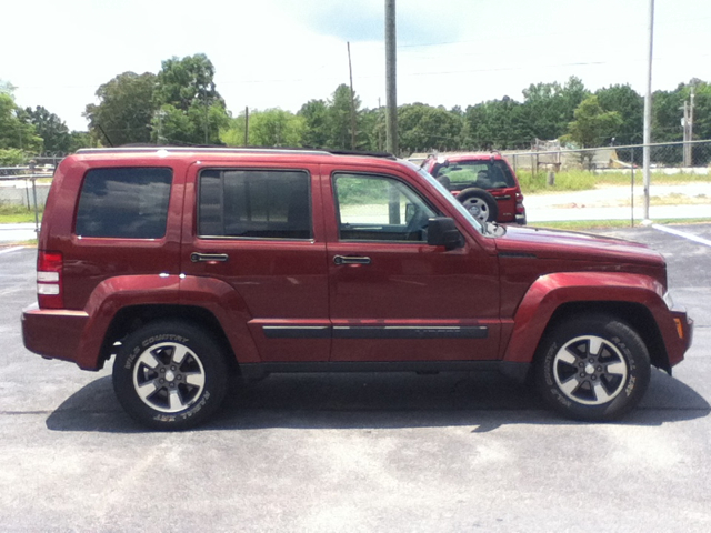 2008 Jeep Liberty Extended Cab V8 LT W/1lt