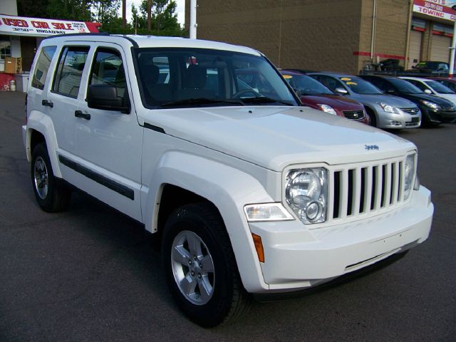 2008 Jeep Liberty Elk Conversion Van