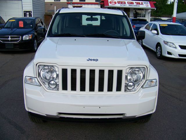 2008 Jeep Liberty Elk Conversion Van