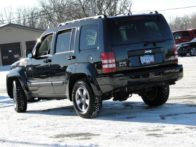 2008 Jeep Liberty Unknown