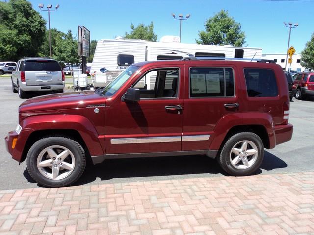 2008 Jeep Liberty SLT 25