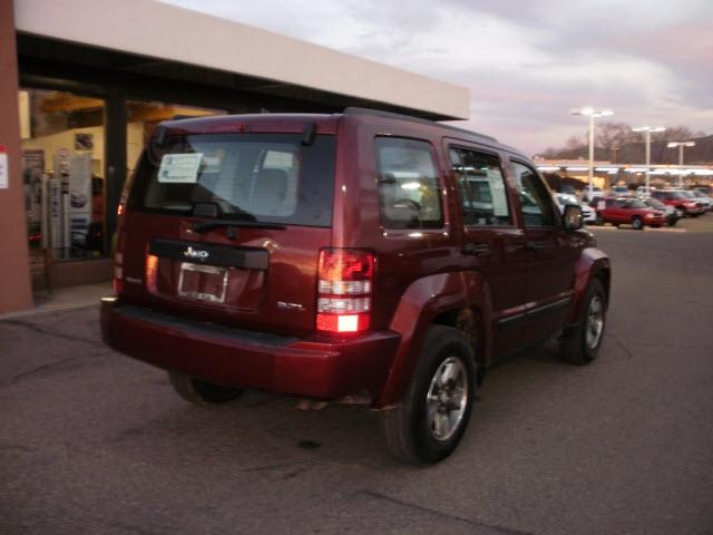 2008 Jeep Liberty 2006.5 EX