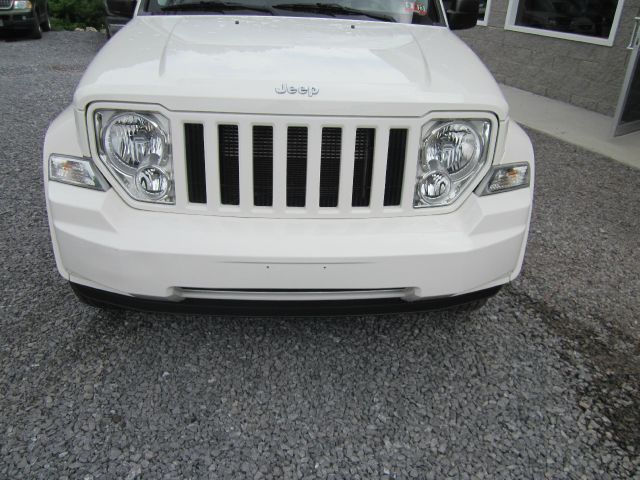 2008 Jeep Liberty Elk Conversion Van