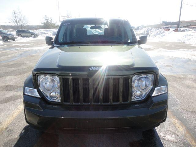 2008 Jeep Liberty LX - 2006.5 4D Sedan