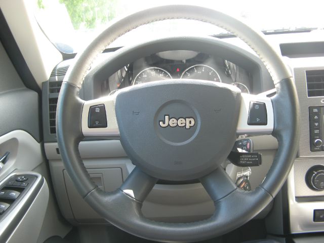 2008 Jeep Liberty Super