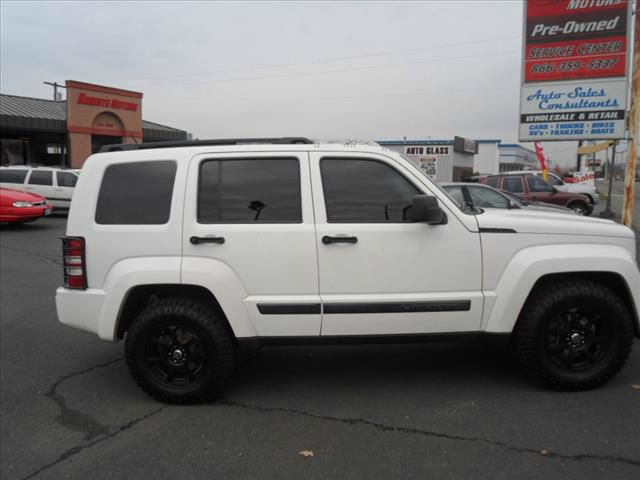 2008 Jeep Liberty Elk Conversion Van