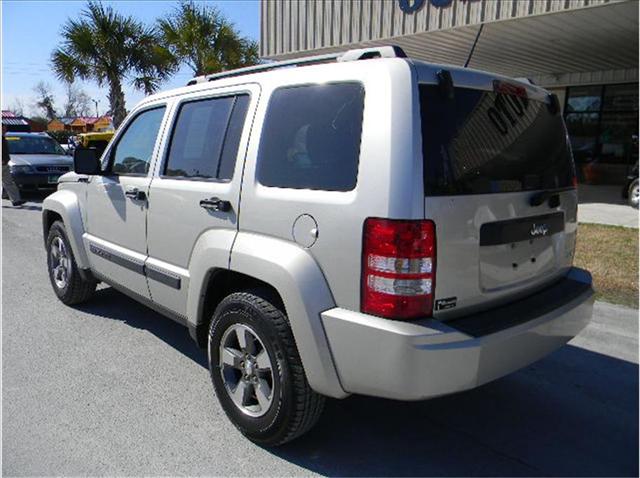 2008 Jeep Liberty 2 Dr SC2 Coupe