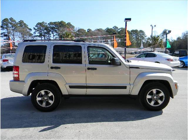 2008 Jeep Liberty 2 Dr SC2 Coupe