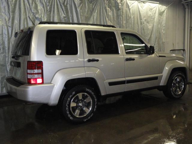 2008 Jeep Liberty GSX