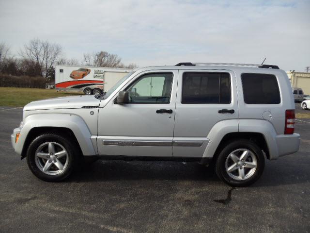 2008 Jeep Liberty SLT 25