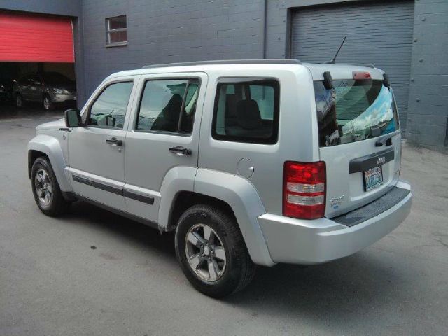 2008 Jeep Liberty Elk Conversion Van