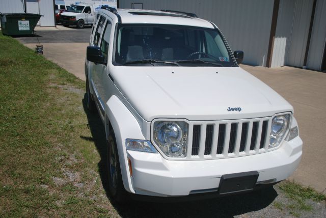 2008 Jeep Liberty Elk Conversion Van