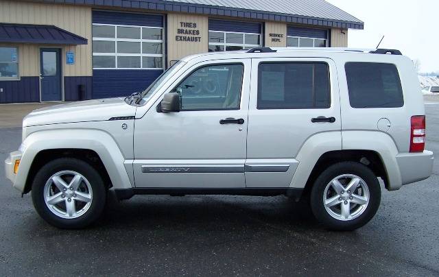 2008 Jeep Liberty SLT 25