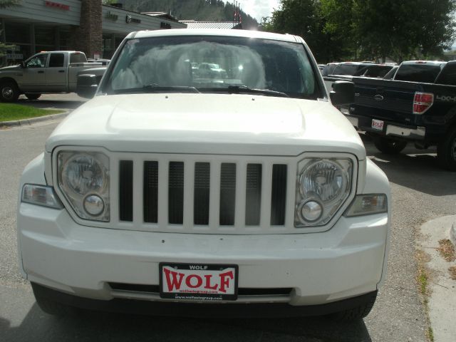 2009 Jeep Liberty Elk Conversion Van