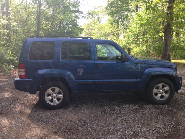 2009 Jeep Liberty Elk Conversion Van