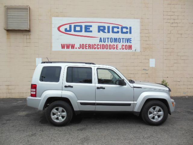 2009 Jeep Liberty 2006.5 EX