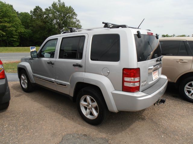 2009 Jeep Liberty Super