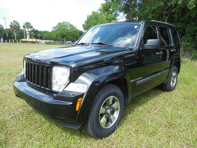 2009 Jeep Liberty Extended Cab V8 LT W/1lt