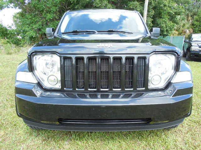 2009 Jeep Liberty Extended Cab V8 LT W/1lt