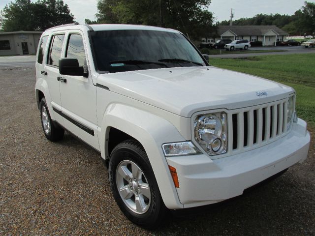 2010 Jeep Liberty Elk Conversion Van