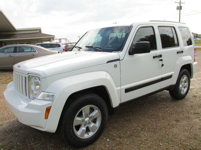 2010 Jeep Liberty Elk Conversion Van