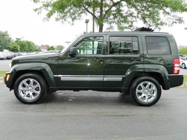 2010 Jeep Liberty SLT 25