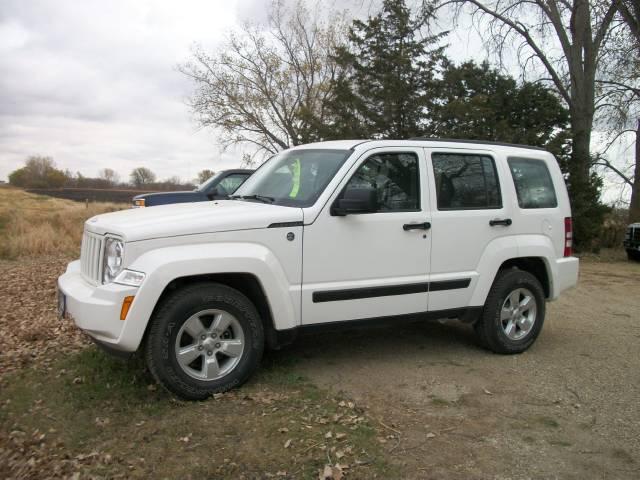 2010 Jeep Liberty Bucket