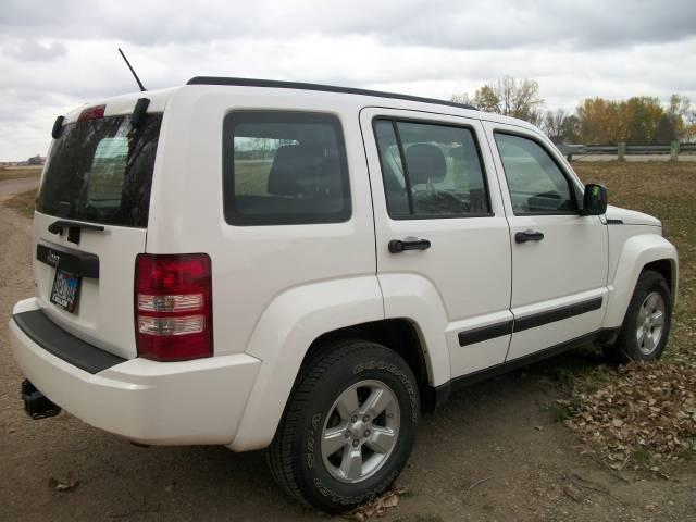 2010 Jeep Liberty Bucket