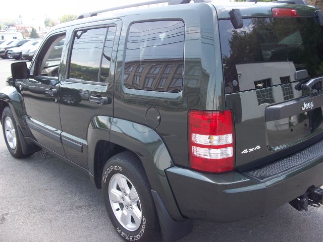 2010 Jeep Liberty Elk Conversion Van