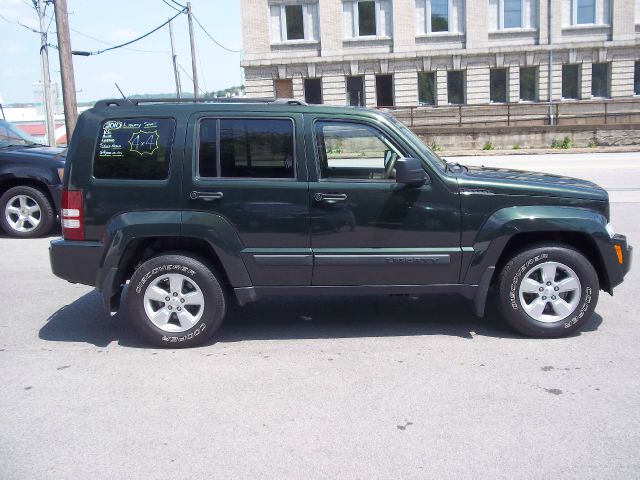 2010 Jeep Liberty Elk Conversion Van