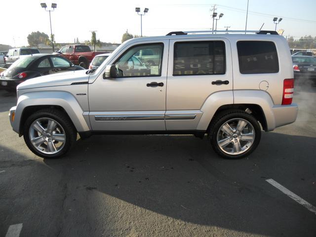 2012 Jeep Liberty Z-71 Extended Cab