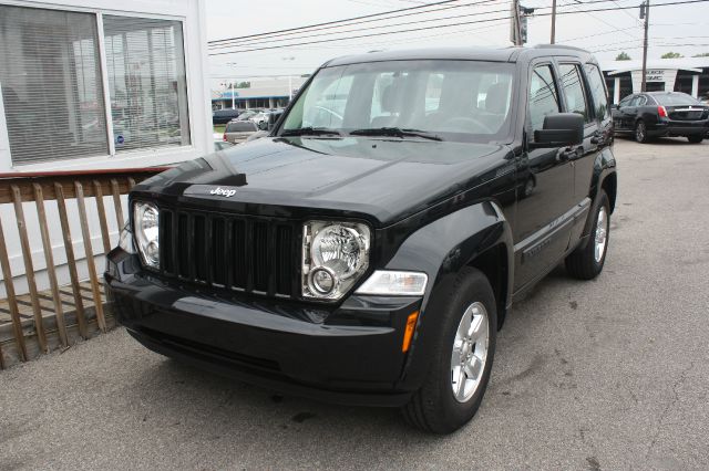 2012 Jeep Liberty Extended Cab V8 LT W/1lt