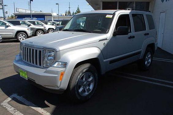 2012 Jeep Liberty Elk Conversion Van