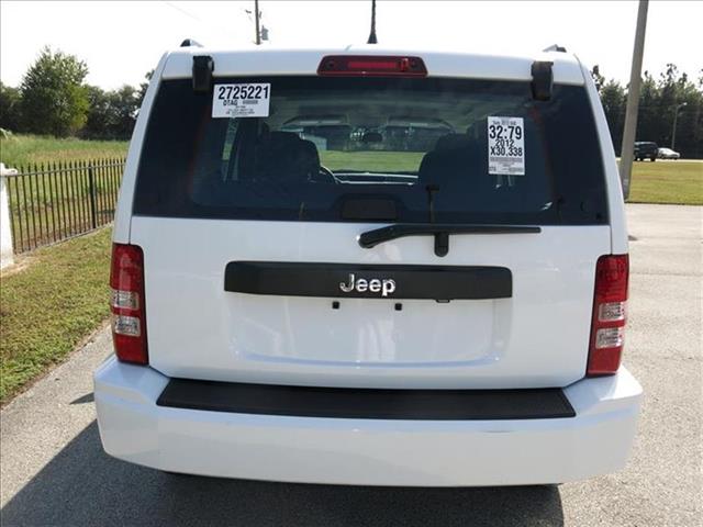 2012 Jeep Liberty SLT Crewcab 2wd