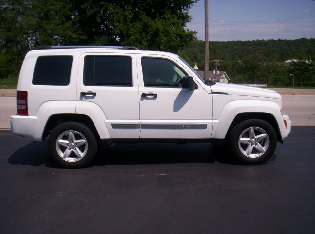 2012 Jeep Liberty Super