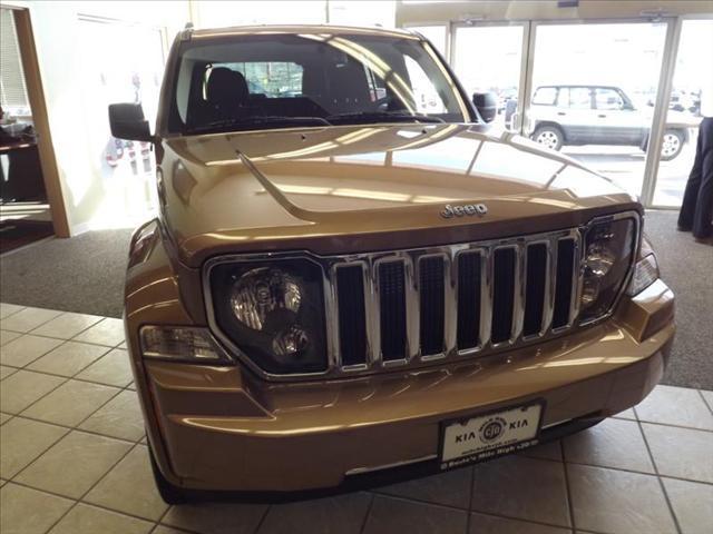 2012 Jeep Liberty Z-71 Extended Cab