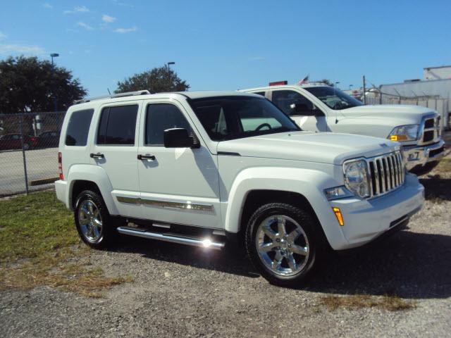 2012 Jeep Liberty SLT 25