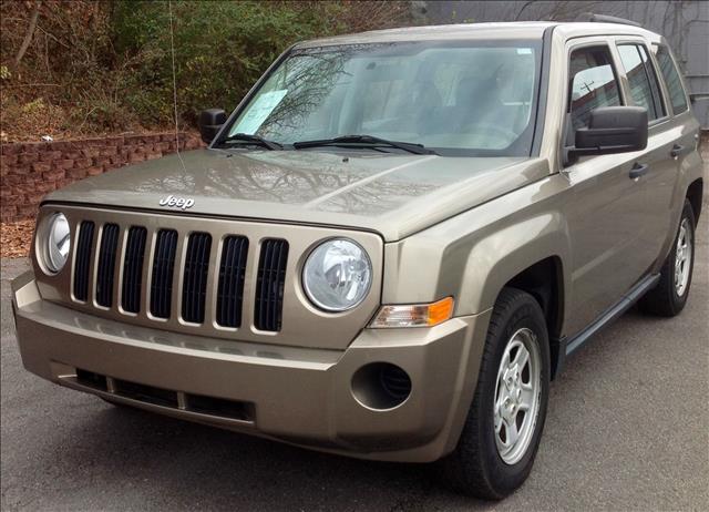 2007 Jeep Patriot Extended Cab V8 LT W/1lt