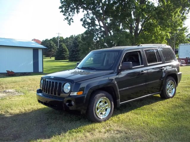 2008 Jeep Patriot Elk Conversion Van