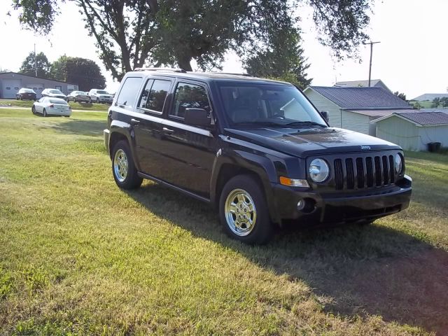 2008 Jeep Patriot Elk Conversion Van