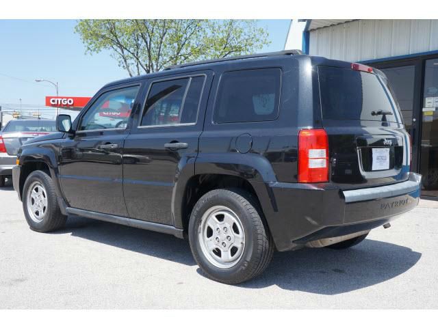 2008 Jeep Patriot Extended Cab V8 LT W/1lt