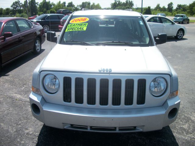 2008 Jeep Patriot Extended Cab V8 LT W/1lt