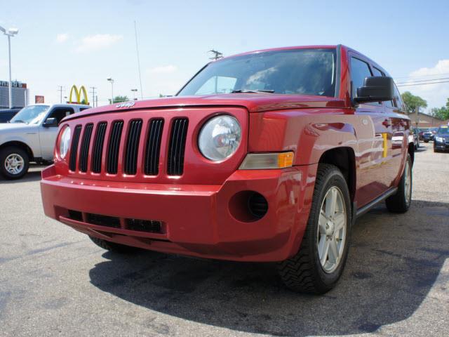 2010 Jeep Patriot Bucket