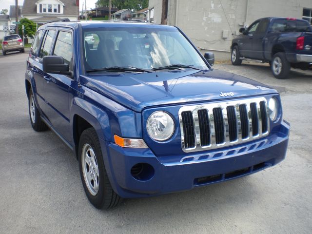 2010 Jeep Patriot Elk Conversion Van