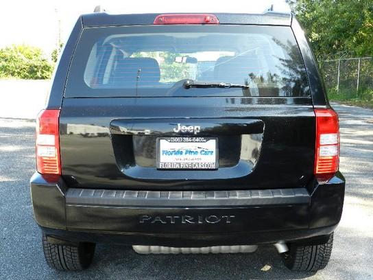 2010 Jeep Patriot Extended Cab V8 LT W/1lt