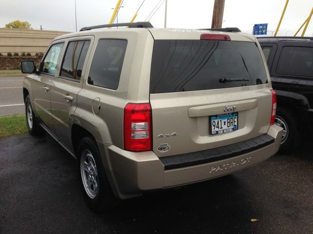 2010 Jeep Patriot Elk Conversion Van